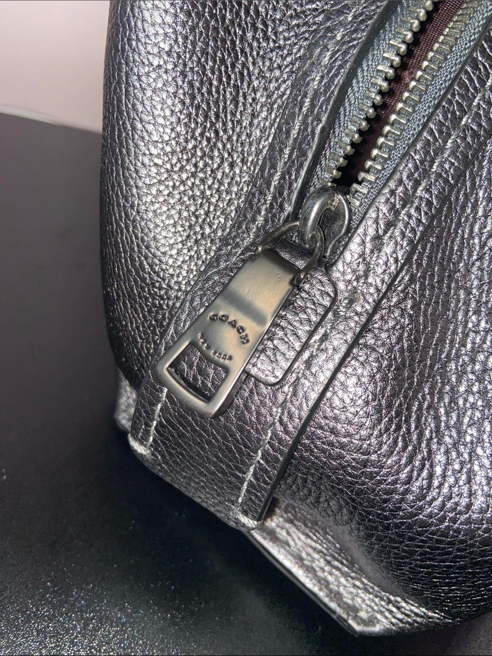 Coach Dalton 31 Metallic Shoulder Bag EUC - Picture 12 of 12